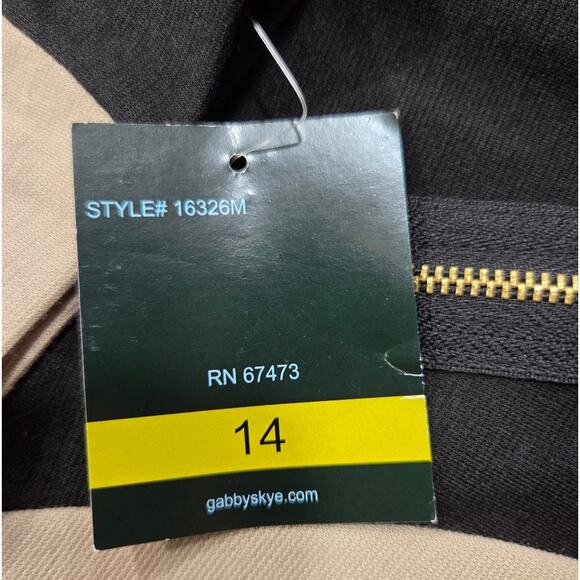 Gabby Skye Career Sheath Dress Color Block Tan and Black NWT Size 14 - Picture 9 of 9